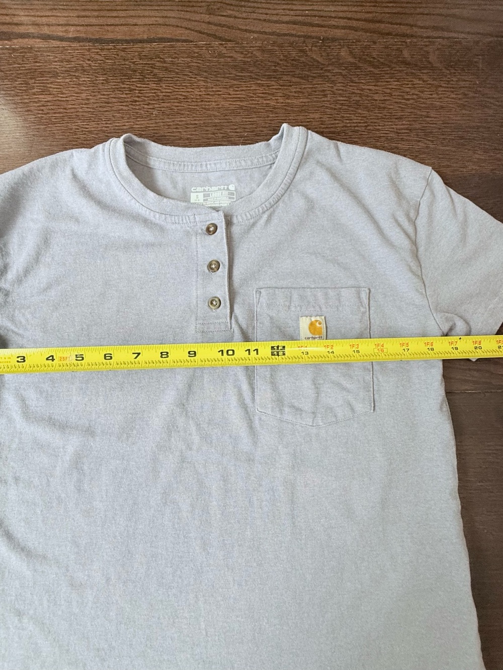Women’s Carhartt Light Blue Short-Sleeve Henley Pocket Tee size small - Picture 6 of 9